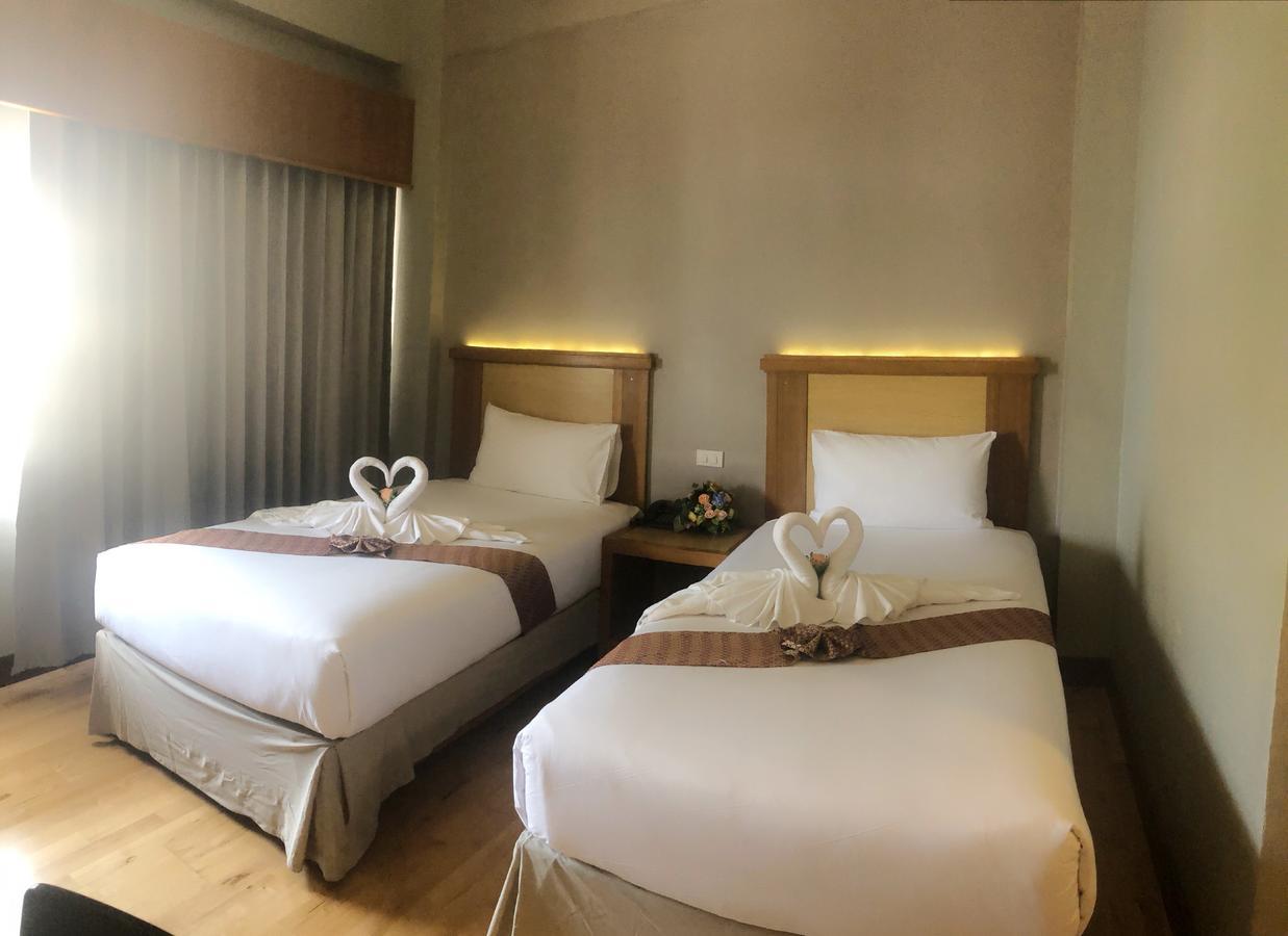 D-one Hotel 2*